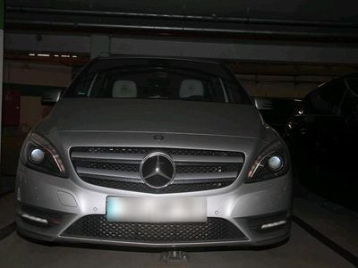 Occasion Mercedes B200 141 ch (103 kW) 2012 Argent Monospace