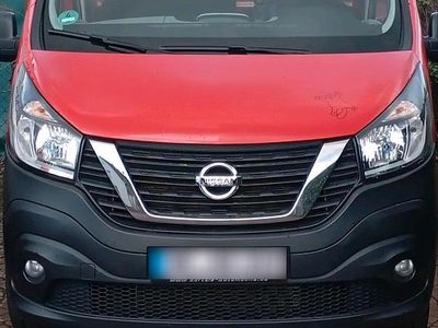 Gebraucht Nissan NV300 120 PS (88 kW) 2019 Rot Van