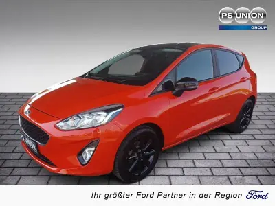 Gebraucht Ford Fiesta Cool & Connect 71 PS (52 kW) 2019 Rot / racerot Kleinwagen