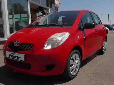 Gebraucht Toyota Yaris 87 PS (63 kW) 2008 Super red 5 Kleinwagen
