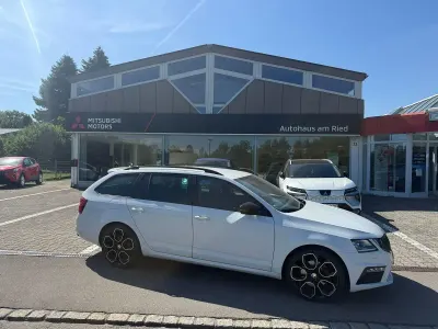 Gebraucht Skoda Octavia RS 184 PS (135 kW) 2019 Weiß Kombi