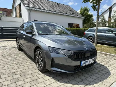 Gebraucht Skoda Octavia SportLine 150 PS (110 kW) 2024 Grau Kombi