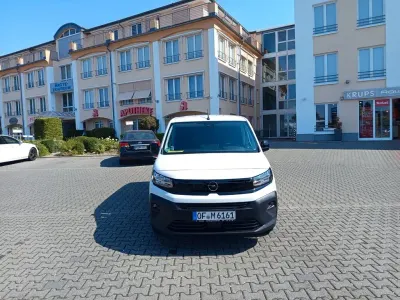 Gebraucht Opel Combo Edition 102 PS (75 kW) 2025 Weiß Van / Kleinbus