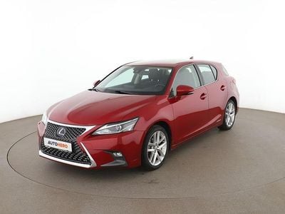 Lexus CT200h