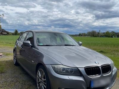 gebraucht BMW 318 i - LCI Facelift *8- fach-bereift*