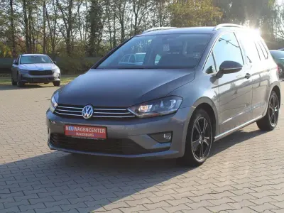 Second-hand VW Golf Sportsvan 125 CP (91 kW) 2018 Gri Monovolum