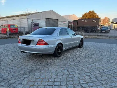 Usata Mercedes S350 245 CV (180 kW) 2002 Argento Berlina