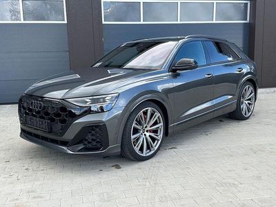 Second-hand Audi Q8 S-Line 394 CP (289 kW) 2026 Gri SUV