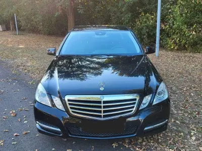 Occasion Mercedes E200 Avantgarde 184 ch (135 kW) 2011 Noir Berline
