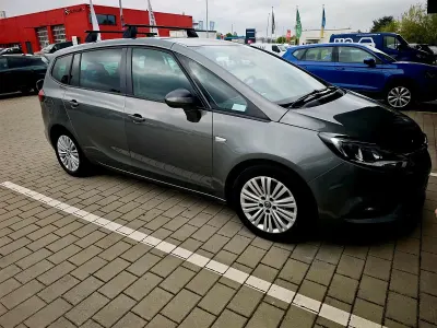 Gebraucht Opel Zafira Business Edition 140 PS (102 kW) 2017 Grau Van / Kleinbus