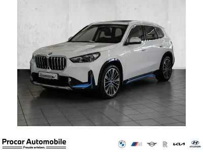 Gebraucht BMW iX1 xLine 230 kW (313 PS) 2023 Alpinweiss iii SUV