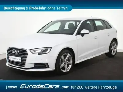 Gebraucht Audi A3 Sportback e-tron 2020 Weiss Kleinwagen