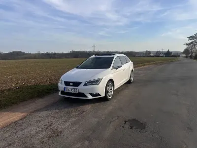 Używany Seat Leon ST 150 KM (110 kW) 2016 Biały Kombi