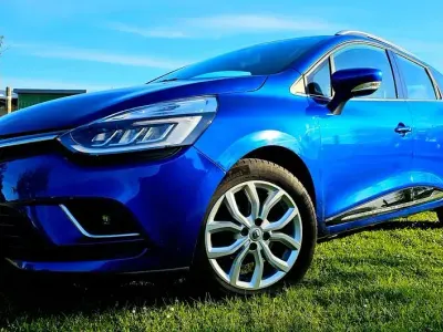 Usata Renault Clio IV Intens 90 CV (66 kW) 2019 Blu Berlina