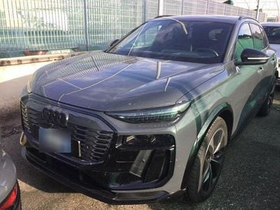 Grau Gebraucht 2024 Audi Q6 e-tron Sport SUV | 64.930 € (Superpreis)