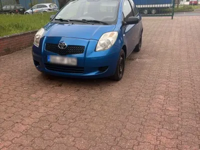 Brugt Toyota Yaris Cool 69 HK (50 kW) 2008 Blå Hatchback