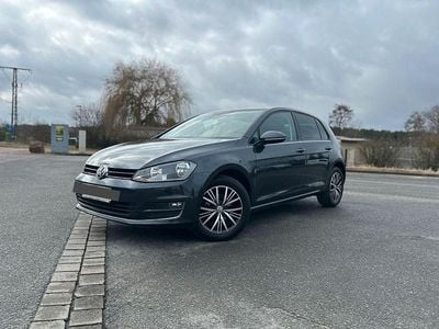 Gebraucht VW Golf VII Allstar 110 PS (80 kW) 2016 Grau Limousine