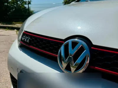 Gebraucht VW Golf Cabriolet GTI 211 PS (155 kW) 2014 Weiß Cabrio