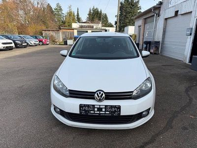 Weiß Gebraucht 2012 VW Golf VI Trendline Kleinwagen | 5.000 € (Fairer Preis)