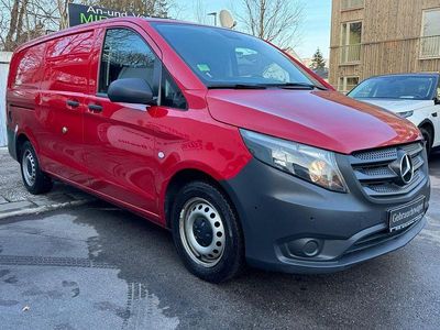 Gebraucht Mercedes Vito 102 PS (75 kW) 2021 Rot Van