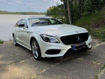 Mercedes CLS350 Shooting Brake