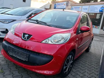 Gebraucht Peugeot 107 68 PS (50 kW) 2007 Rot Kleinwagen
