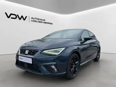 Gebraucht Seat Ibiza FR 116 PS (85 kW) 2024 Magnetic grau Kleinwagen