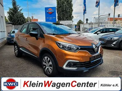 Gebraucht Renault Captur Zen 90 PS (66 kW) 2018 Orange SUV