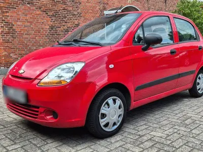 Gebraucht Chevrolet Matiz 52 PS (38 kW) 2009 Rot Kleinwagen