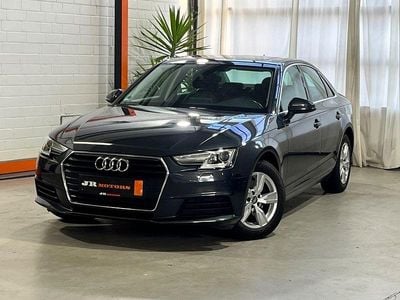 Grau Gebraucht 2016 Audi A4 Basis Limousine | 13.980 € (Etwas zu teuer)