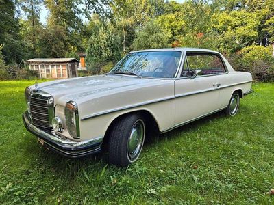 Second-hand Mercedes W114 150 CP (110 kW) 1969 Alb Coupe