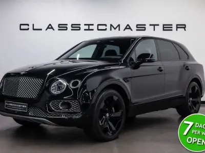 Second-hand Bentley Bentayga 551 CP (405 kW) 2018 Negru SUV