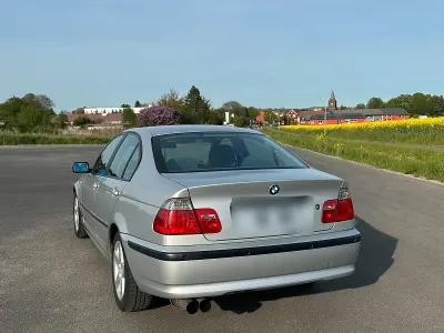 Gebraucht BMW 318 Sport Line 143 PS (105 kW) 2003 Silber Limousine