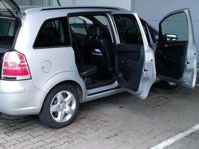 gebraucht Opel Zafira 1.9cdti