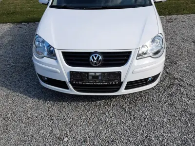 Gebraucht VW Polo 80 PS (58 kW) 2009 Weiß Kleinwagen