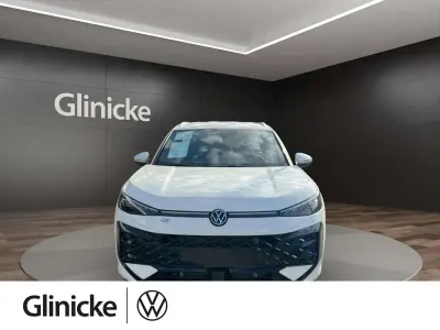 Neu VW T-Roc R-line 150 PS (110 kW) 2026 Weiß SUV