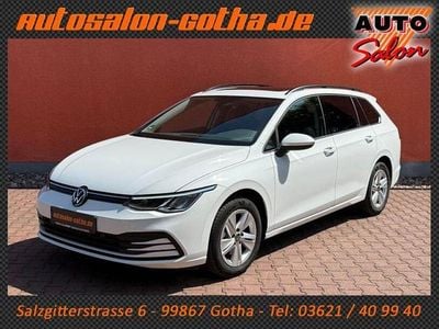 Weiß Gebraucht 2022 VW Golf VIII Life Kombi | 23.990 € (Fairer Preis)