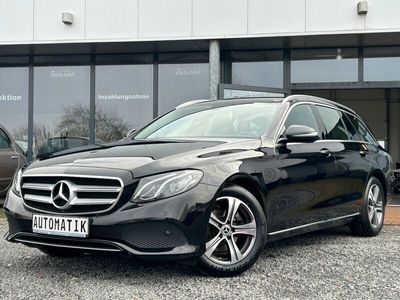 gebraucht Mercedes E200 E-Klasse T-Modell*Navi*RFK*TWA*Automatik