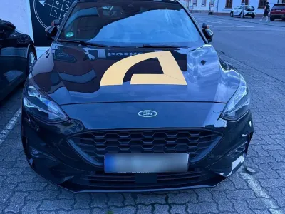 Gebraucht Ford Focus 150 PS (110 kW) 2019 Schwarz Kleinwagen