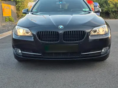 Gebraucht BMW 525 Comfort Edition 218 PS (160 kW) 2012 Schwarz Limousine