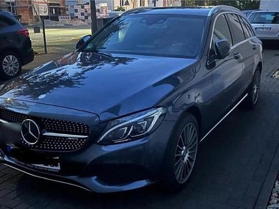 Gebraucht Mercedes C300 245 PS (180 kW) 2015 Grau Kombi