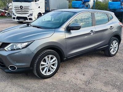 Usata Nissan Qashqai 116 CV (85 kW) 2015 Grigio SUV