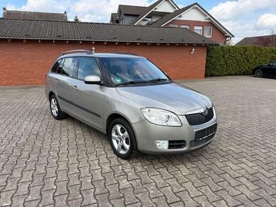 Usata Skoda Fabia Style 69 CV (50 kW) 2009 Beige Station wagon