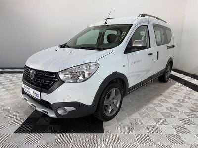 Gebraucht Dacia Dokker Stepway 131 PS (96 kW) 2021 Weiß Van / Kleinbus