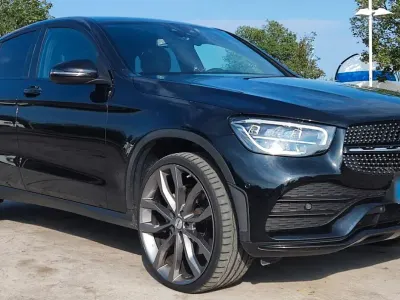 Gebraucht Mercedes GLC300 245 PS (180 kW) 2022 Schwarz SUV