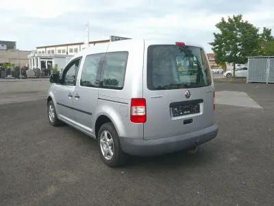 Gebraucht VW Caddy Life 105 PS (77 kW) 2008 Silber Van / Kleinbus