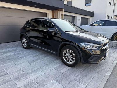 Mercedes GLA200