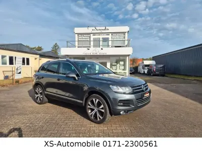Gebraucht VW Touareg 245 PS (180 kW) 2012 Grau SUV