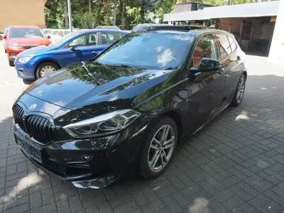 Gebraucht BMW 118 M Sport 136 PS (100 kW) 2021 Schwarz Kleinwagen