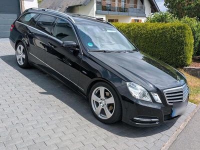 Mercedes E220